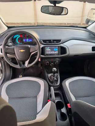 CHEVROLET-ONIX-2015