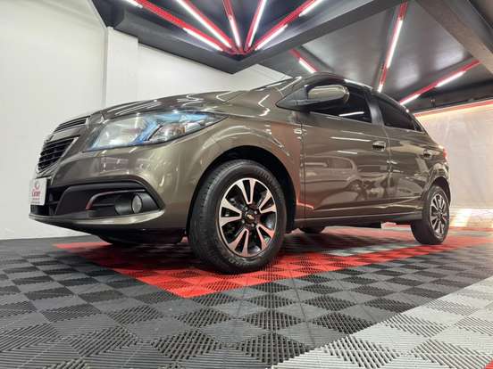 CHEVROLET-ONIX-1.4 MPFI LTZ 8V FLEX 4P MANUAL CHEVROLET-ONIX-2013