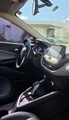 CHEVROLET-ONIX-2020