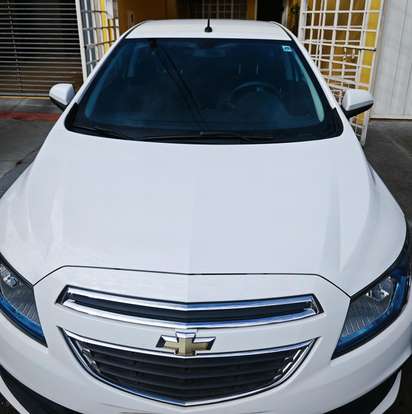 CHEVROLET-ONIX-2015
