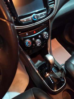 CHEVROLET-TRACKER-2018