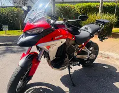 DUCATI MULTISTRADA 1200 V4 S DUCATI MULTISTRADA 1200 V4 S