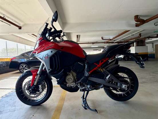 DUCATI-MULTISTRADA 1200 V4 S DUCATI-MULTISTRADA 1200 V4 S-2025