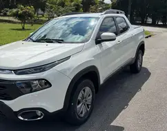 FIAT TORO 1.8 16V EVO FLEX FREEDOM AT6 FIAT TORO 1.8 16V EVO FLEX FREEDOM AT6