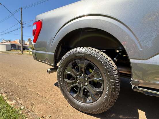 FORD-F-150-5.0 V8 GASOLINA CD PLATINUM FX4 AUTOMÁTICO FORD-F-150-2023