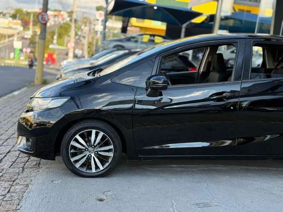 HONDA-FIT-2014