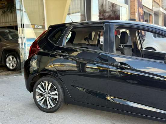 HONDA-FIT-2014