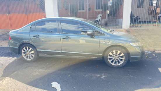 HONDA-CIVIC-1.8 LXL SE 16V FLEX 4P MANUAL HONDA-CIVIC-2010