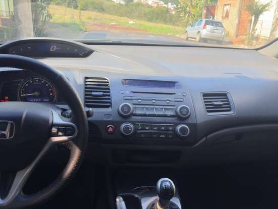 HONDA-CIVIC-1.8 LXL SE 16V FLEX 4P MANUAL HONDA-CIVIC-2010