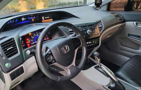 HONDA-CIVIC-2015