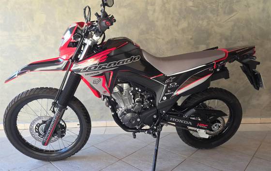 HONDA XR 300L TORNADO 
