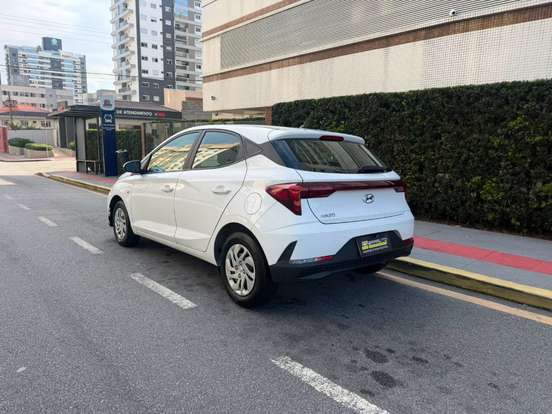 HYUNDAI-HB20-2024