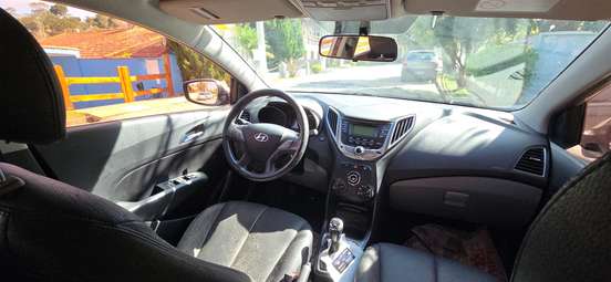 HYUNDAI-HB20-2014