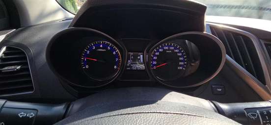 HYUNDAI-HB20-1.6 PREMIUM 16V FLEX 4P MANUAL HYUNDAI-HB20-2014