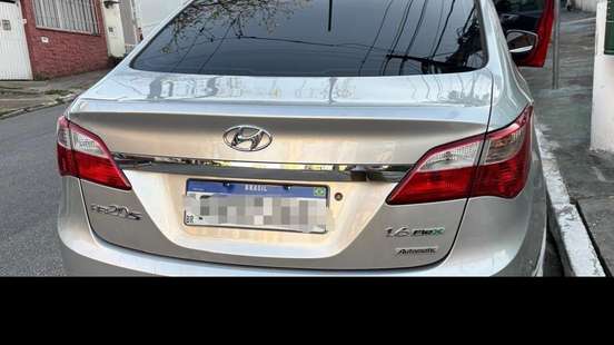 HYUNDAI-HB20S-2015