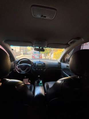 HYUNDAI-I30-2010
