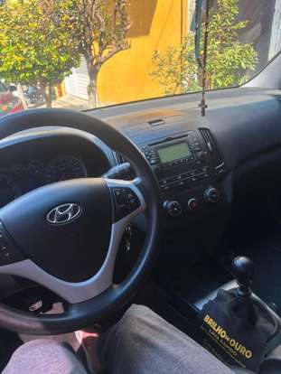 HYUNDAI-I30-2010