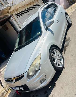 HYUNDAI-I30-2010