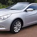 HYUNDAI SONATA 2.4 MPFI I4 16V 182CV GASOLINA 4P AUTOMÁTICO HYUNDAI SONATA 2.4 MPFI I4 16V 182CV GASOLINA 4P AUTOMÁTICO