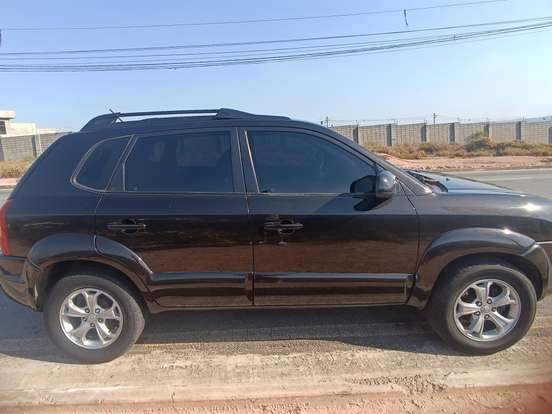 HYUNDAI-TUCSON-2.0 GL 2WD 16V GASOLINA 4P MANUAL HYUNDAI-TUCSON-2010