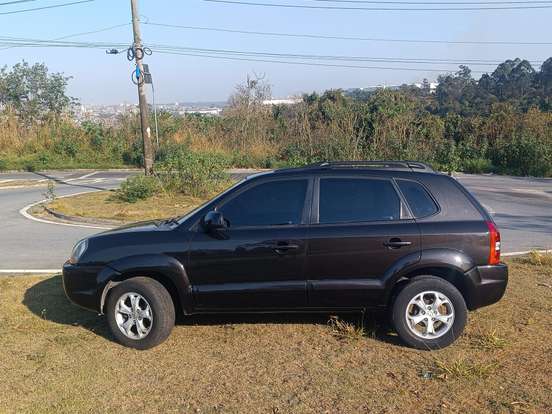 HYUNDAI-TUCSON-2.0 GL 2WD 16V GASOLINA 4P MANUAL HYUNDAI-TUCSON-2010