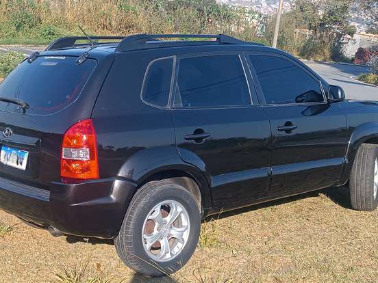 HYUNDAI-TUCSON-2.0 GL 2WD 16V GASOLINA 4P MANUAL HYUNDAI-TUCSON-2010