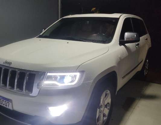 JEEP-GRAND CHEROKEE-2011