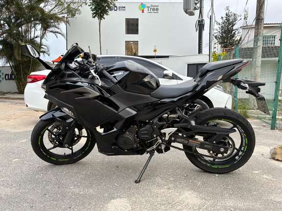 KAWASAKI-NINJA 500-2025