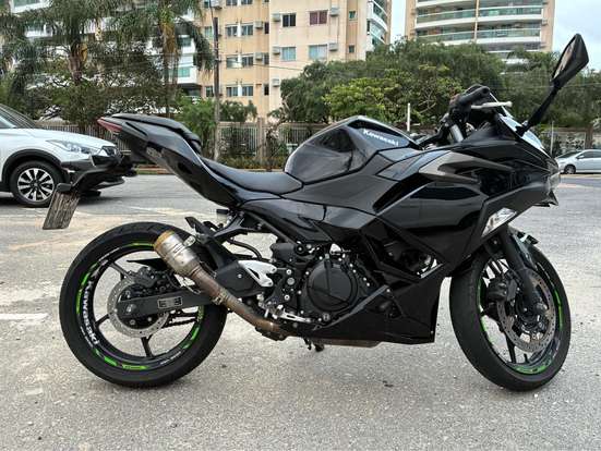 KAWASAKI-NINJA 500-2025