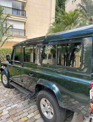LAND ROVER-DEFENDER-2009