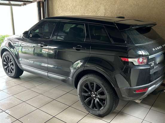 LAND ROVER-RANGE ROVER EVOQUE-2.0 PURE 4WD 16V GASOLINA 4P AUTOMÁTICO LAND ROVER-RANGE ROVER EVOQUE-2014