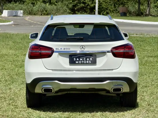 MERCEDES-BENZ-GLA 200-1.6 CGI FLEX ADVANCE 7G-DCT MERCEDES-BENZ-GLA 200-2017