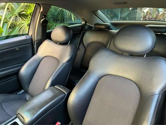 MERCEDES-BENZ-CLC 200 K-2009