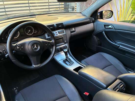 MERCEDES-BENZ-CLC 200 K-2009