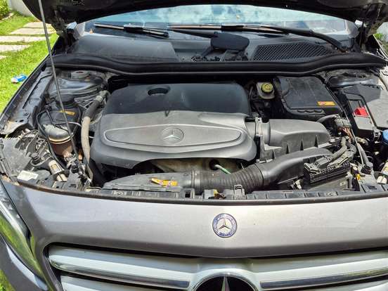 MERCEDES-BENZ-GLA 200-1.6 CGI VISION 16V TURBO FLEX 4P AUTOMÁTICO MERCEDES-BENZ-GLA 200-2015
