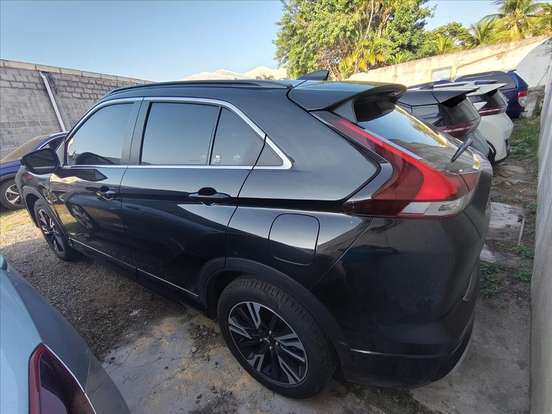 MITSUBISHI-ECLIPSE CROSS-1.5 MIVEC TURBO GASOLINA HPE CVT MITSUBISHI-ECLIPSE CROSS-2023