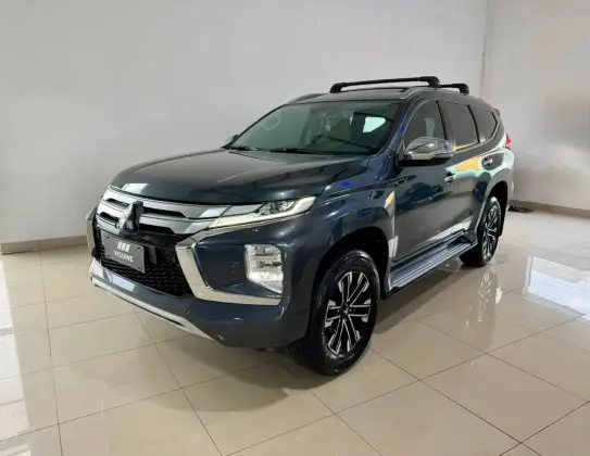 MITSUBISHI PAJERO SPORT 2.4 16V MIVEC TURBO DIESEL HPE-S AWD AUTOMÁTICO MITSUBISHI PAJERO SPORT 2.4 16V MIVEC TURBO DIESEL HPE-S AWD AUTOMÁTICO