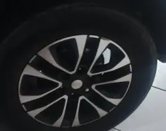 MITSUBISHI L200 TRITON 2.4 16V TURBO DIESEL SPORT HPE CD 4P 4X4 AUTOMÁTICO MITSUBISHI L200 TRITON 2.4 16V TURBO DIESEL SPORT HPE CD 4P 4X4 AUTOMÁTICO