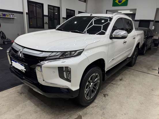 MITSUBISHI-L200 TRITON-2.4 16V TURBO DIESEL SPORT HPE-S CD 4P 4X4 AUTOMÁTICO MITSUBISHI-L200 TRITON-2020