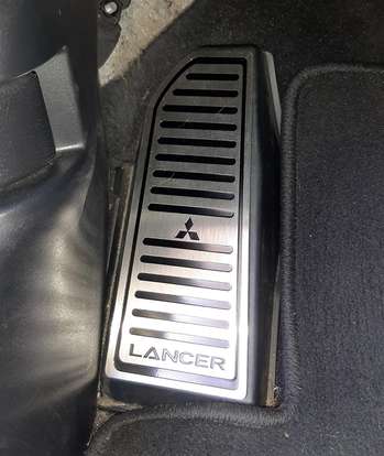 MITSUBISHI-LANCER-2.0 HL 16V GASOLINA 4P AUTOMÁTICO MITSUBISHI-LANCER-2016