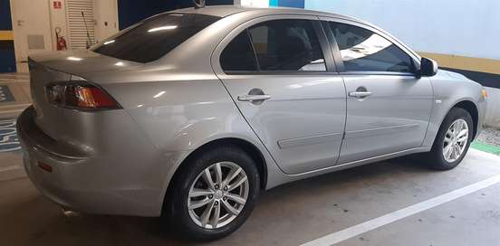 MITSUBISHI-LANCER-2.0 HL 16V GASOLINA 4P AUTOMÁTICO MITSUBISHI-LANCER-2016