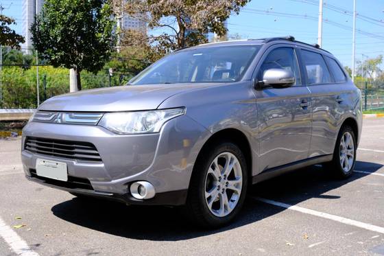 MITSUBISHI OUTLANDER 2.0 16V GASOLINA 4P AUTOMÁTICO