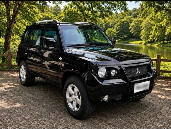 MITSUBISHI-PAJERO TR4-2009