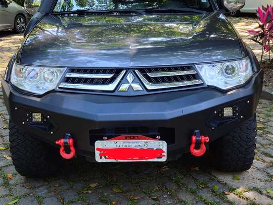 MITSUBISHI-PAJERO-3.2 HPE 4X4 7 LUGARES 16V TURBO INTERCOOLER DIESEL 4P AUTOMÁTICO MITSUBISHI-PAJERO-2015