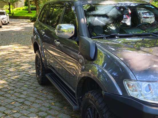 MITSUBISHI-PAJERO-3.2 HPE 4X4 7 LUGARES 16V TURBO INTERCOOLER DIESEL 4P AUTOMÁTICO MITSUBISHI-PAJERO-2015