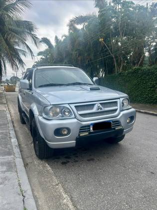 MITSUBISHI PAJERO SPORT 2.8 HPE 4X4 8V TURBO INTERCOOLER DIESEL 4P AUTOMÁTICO