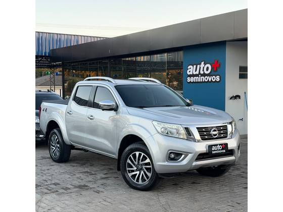 NISSAN FRONTIER 2.3 16V TURBO DIESEL LE CD 4X4 AUTOMÁTICO