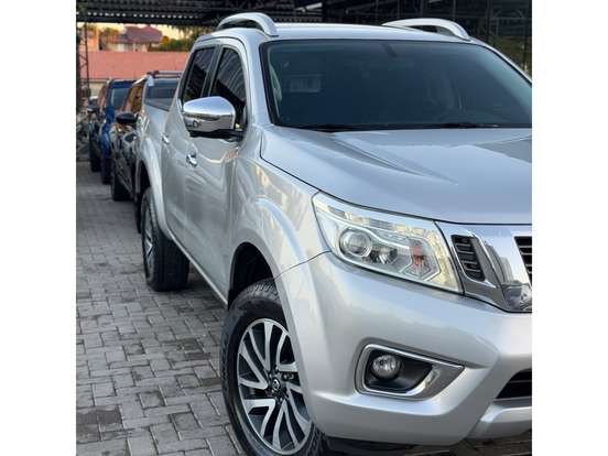 NISSAN-FRONTIER-2.3 16V TURBO DIESEL LE CD 4X4 AUTOMÁTICO NISSAN-FRONTIER-2019