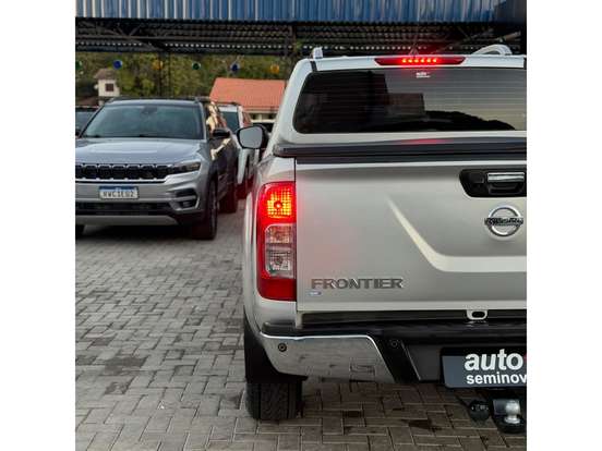 NISSAN-FRONTIER-2.3 16V TURBO DIESEL LE CD 4X4 AUTOMÁTICO NISSAN-FRONTIER-2019