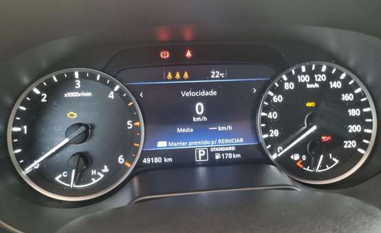 NISSAN-FRONTIER-2022